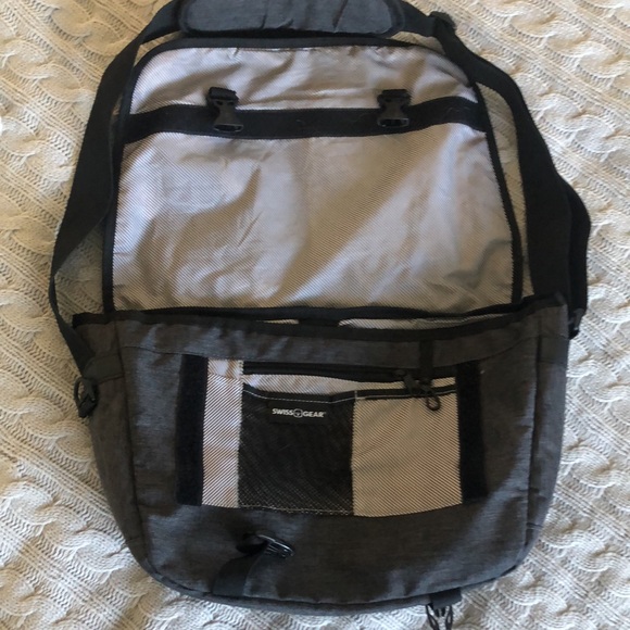 Swiss Gear Crossbody Messenger Bag for laptop/books - Heather grey & black - Picture 8 of 16